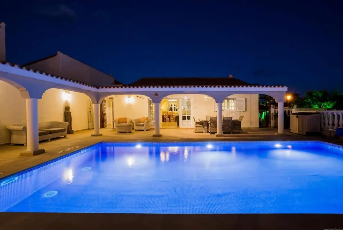 Villa Freesia With Heated Pool And Air Conditionin San Miguel de Abona Spanyolország